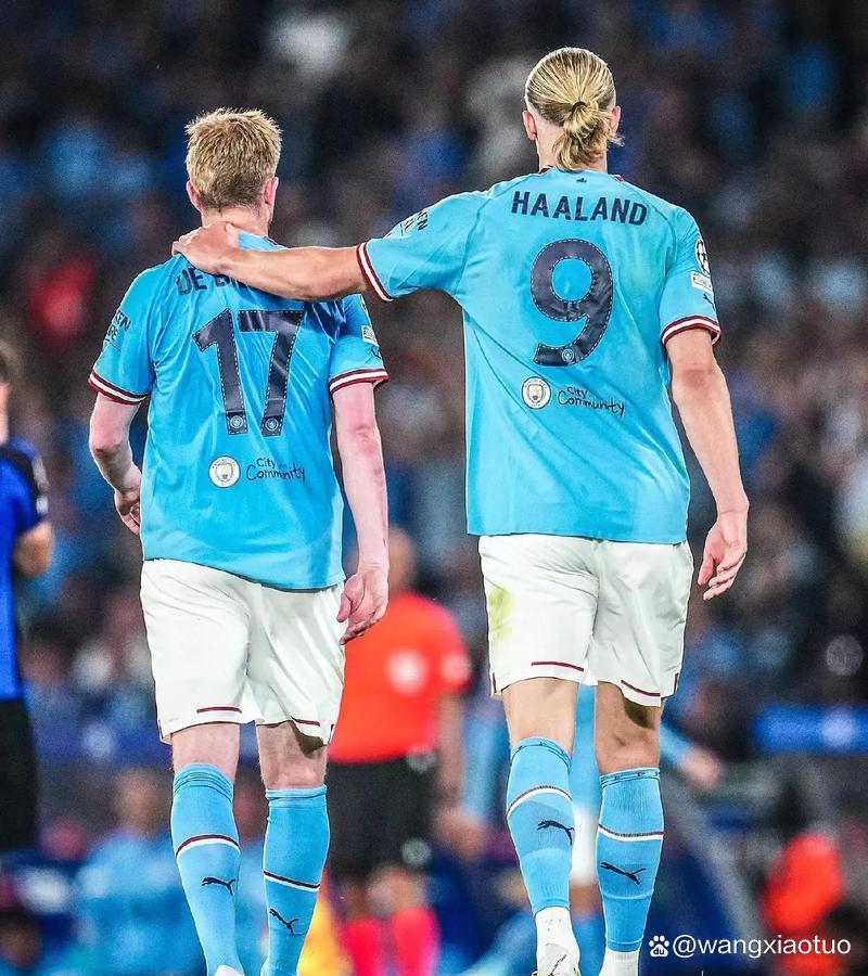 开云体育APP下载-曼城球员意外受伤，影响球队比赛