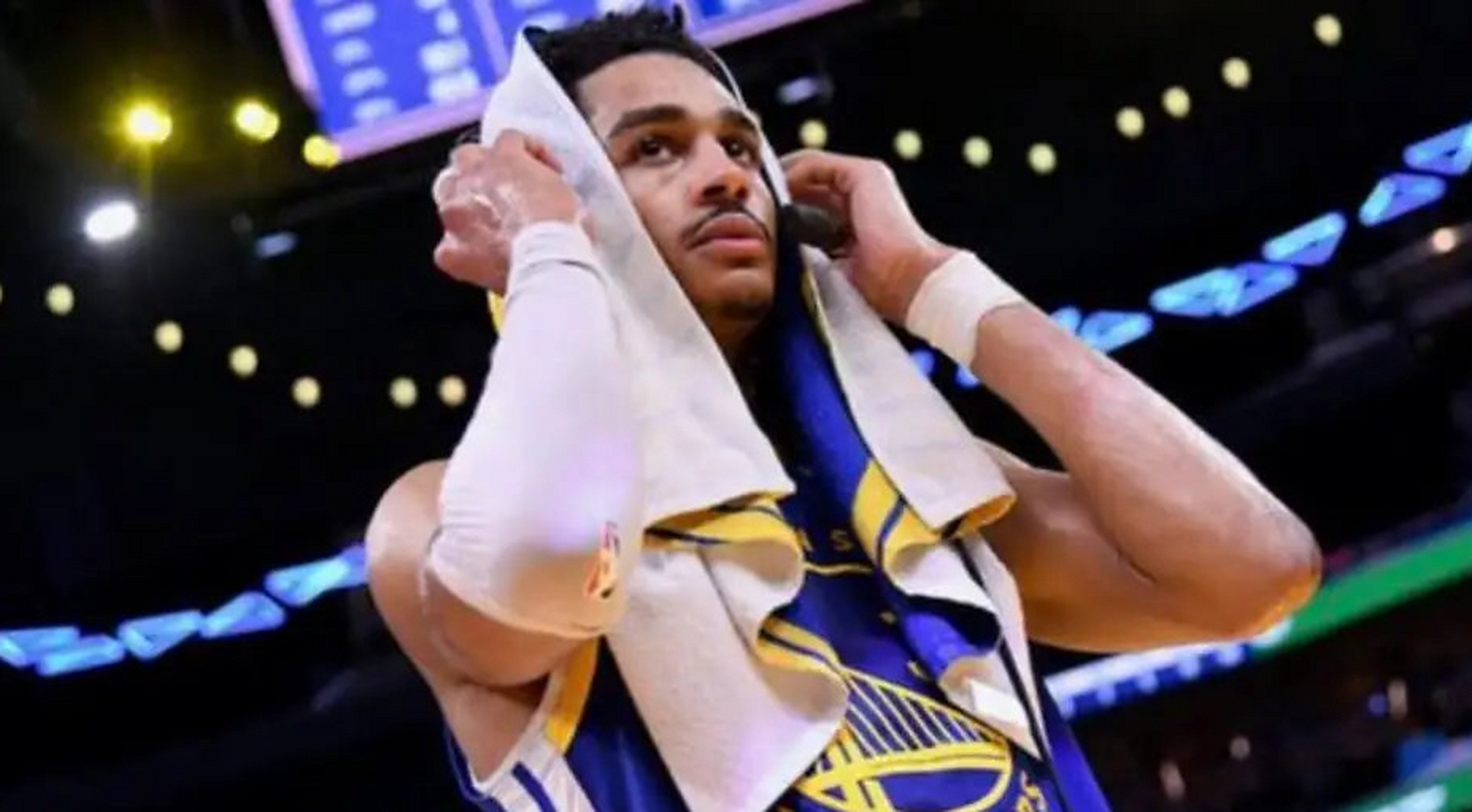 开云体育在线-洛杉矶举行网球比赛，勇士表现压倒性的简单介绍