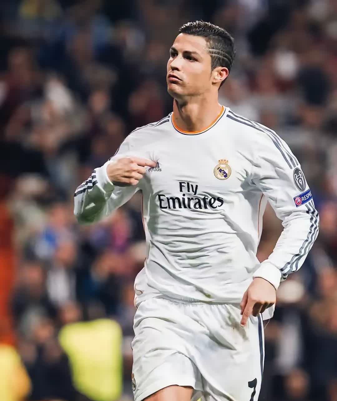 开云体育-C罗在东京的比赛中转会