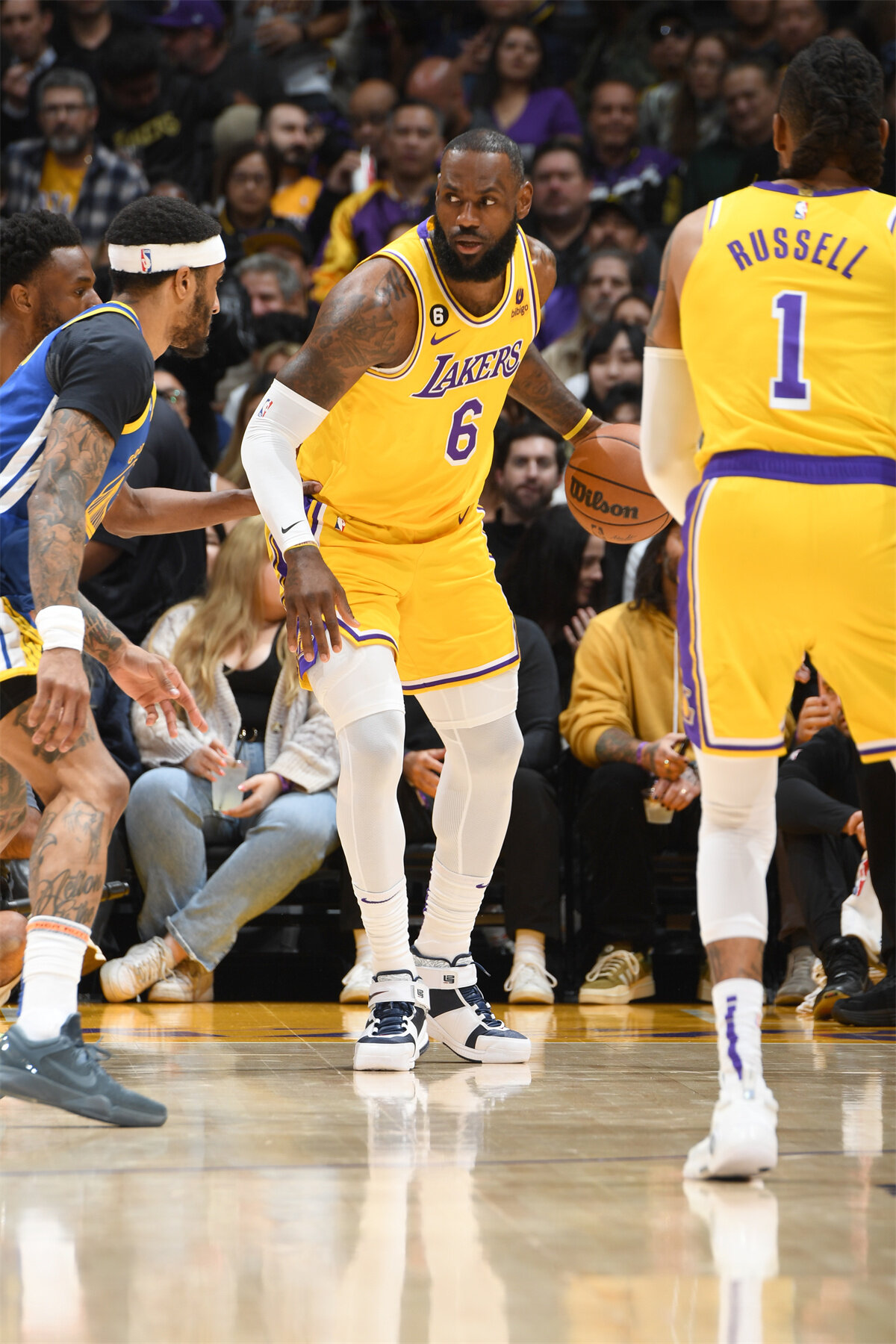 湖人队全面击败猛龙,分区领先地位稳步上升的简单介绍 湖人队全面击败猛龙,分区领先地位稳步上升的简单介绍