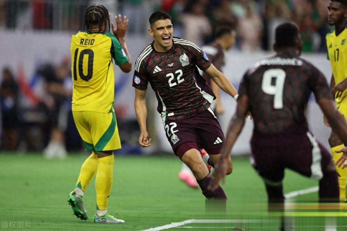 墨西哥队在美洲杯半决赛中惊险晋级 墨西哥队在美洲杯半决赛中惊险晋级