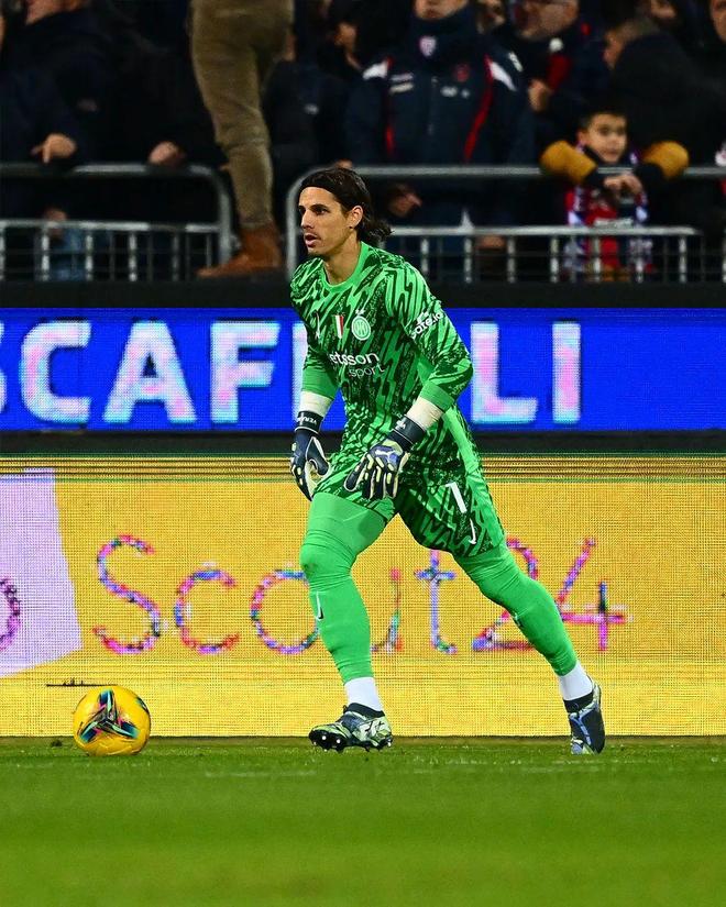 开云体育官网-卡利亚里客场大胜，继续保持领先优势的简单介绍