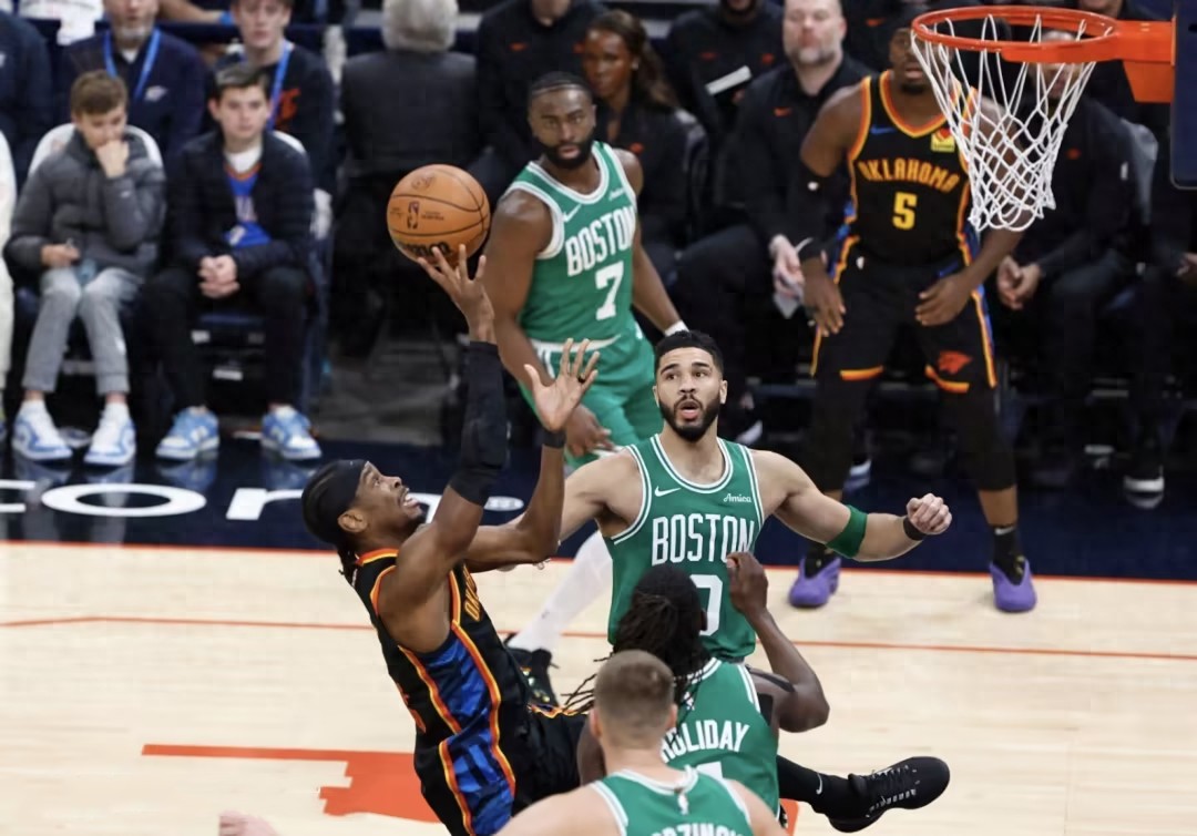 热火客场逆转凯尔特人,豪取四连胜的简单介绍 热火客场逆转凯尔特人,豪取四连胜的简单介绍