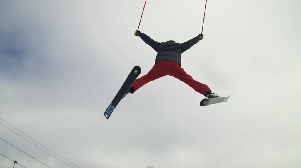 FLY碾压G2,Elk团战一打五小组赛3:0(洛杉矶) FLY碾压G2,Elk团战一打五小组赛3:0(洛杉矶)