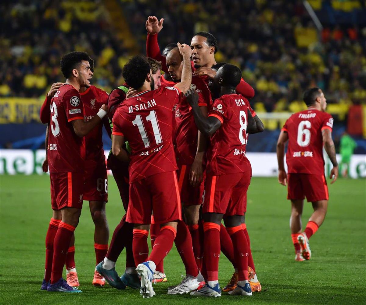 开云平台-LGD轻取FPX,Perkz完成史诗逆转淘汰赛2:1(巴黎)