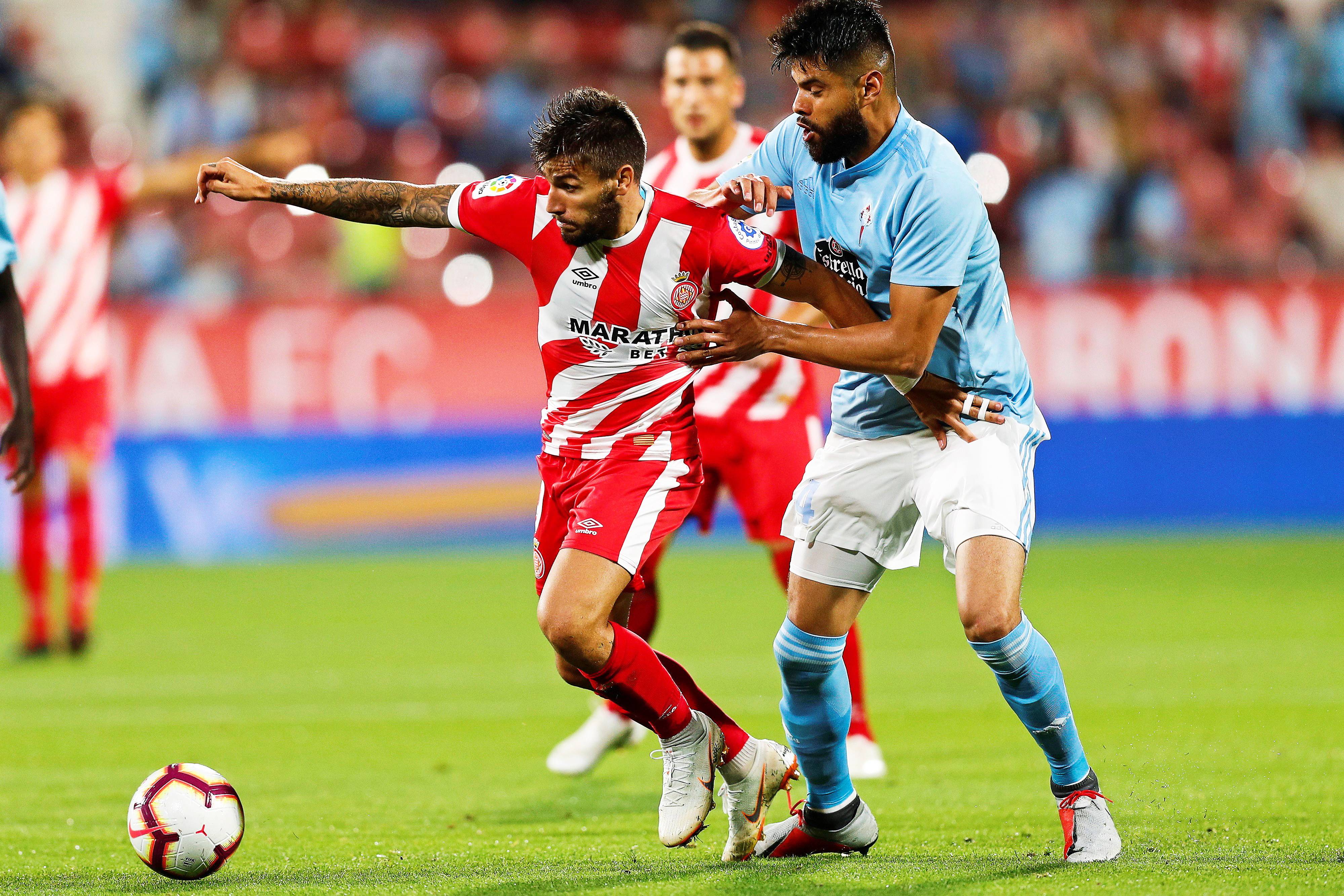 顶级足球赛事掀起了球员技术实力的激烈角逐 顶级足球赛事掀起了球员技术实力的激烈角逐