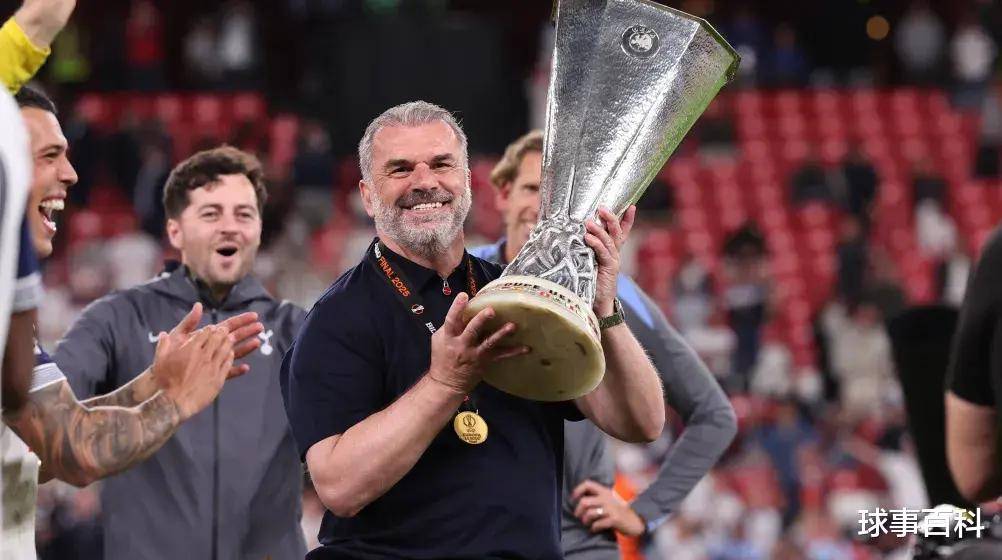 热刺连败缺席主帅，球员状态低迷