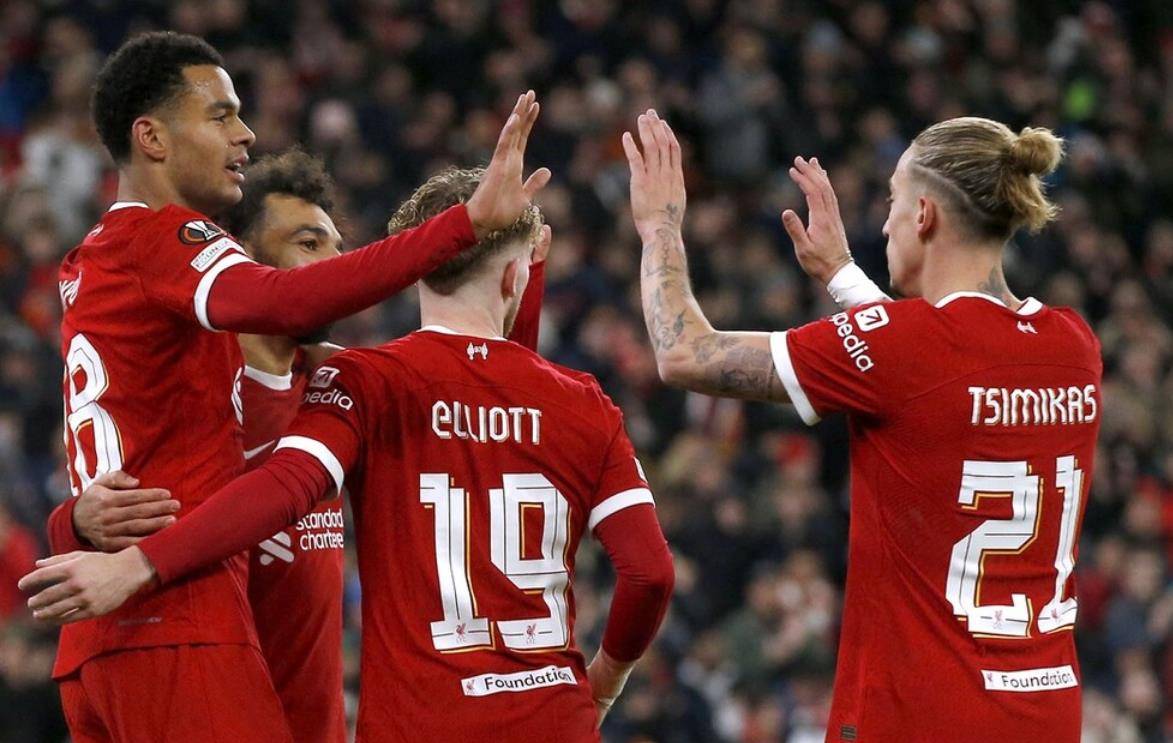 开云体育app-包含利物浦横扫秘鲁,孙兴慜一己之力扛起全队的词条