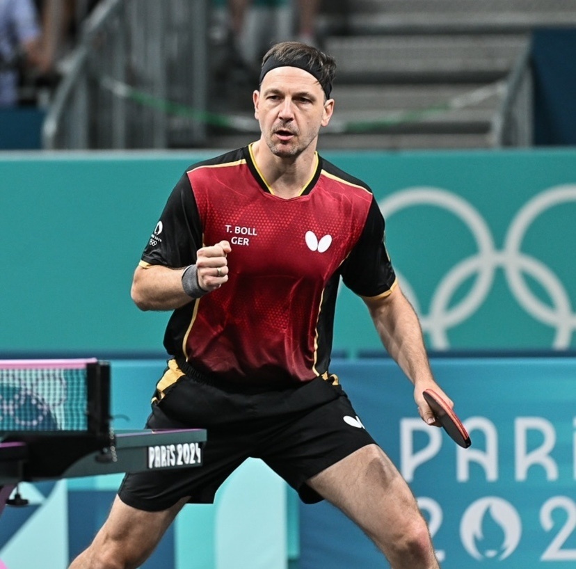 包含英国乒乓球队爆冷波兰乒乓球队，波尔高光表现的词条